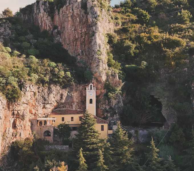 Santuario Madonna della Grotta